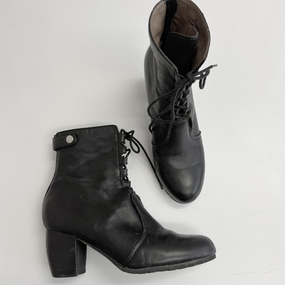 Black Lace Victorian Ankle Boots: Gothic Steampunk Bridal  L\'Amour Des Pieds Boots Womens 8 Black Pontedara Lace Up Leather Goth Witchy